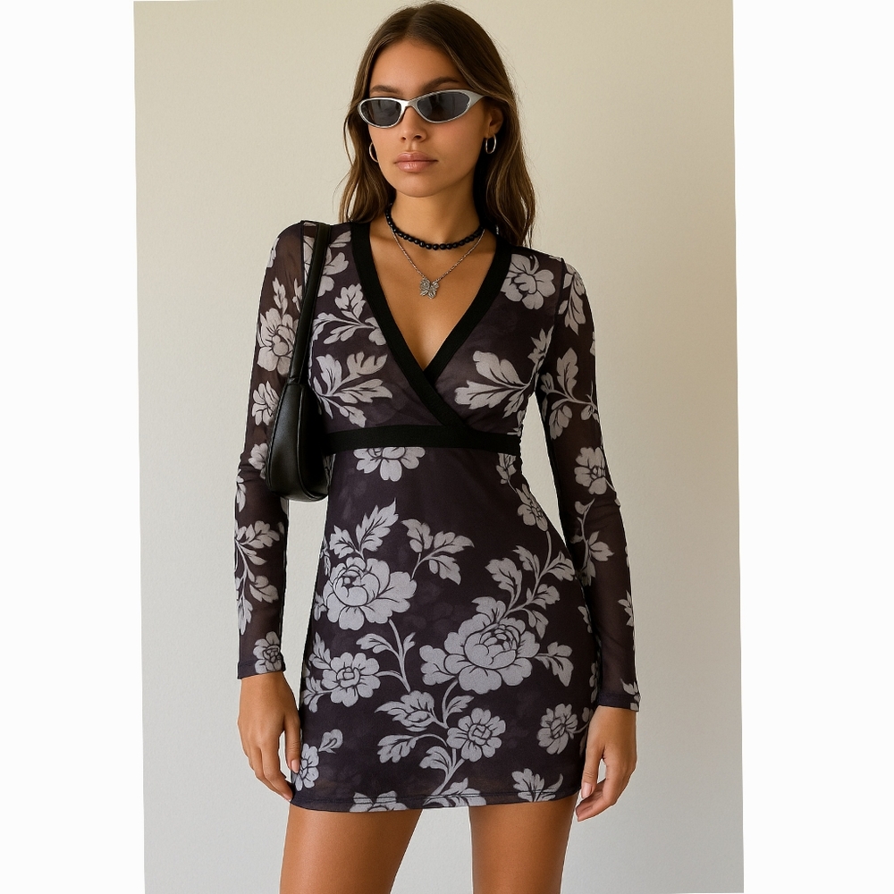 Sweet Pea Black White Floral Mesh Tunic Top Dress Size M Romantic Sheer Y2K Boho